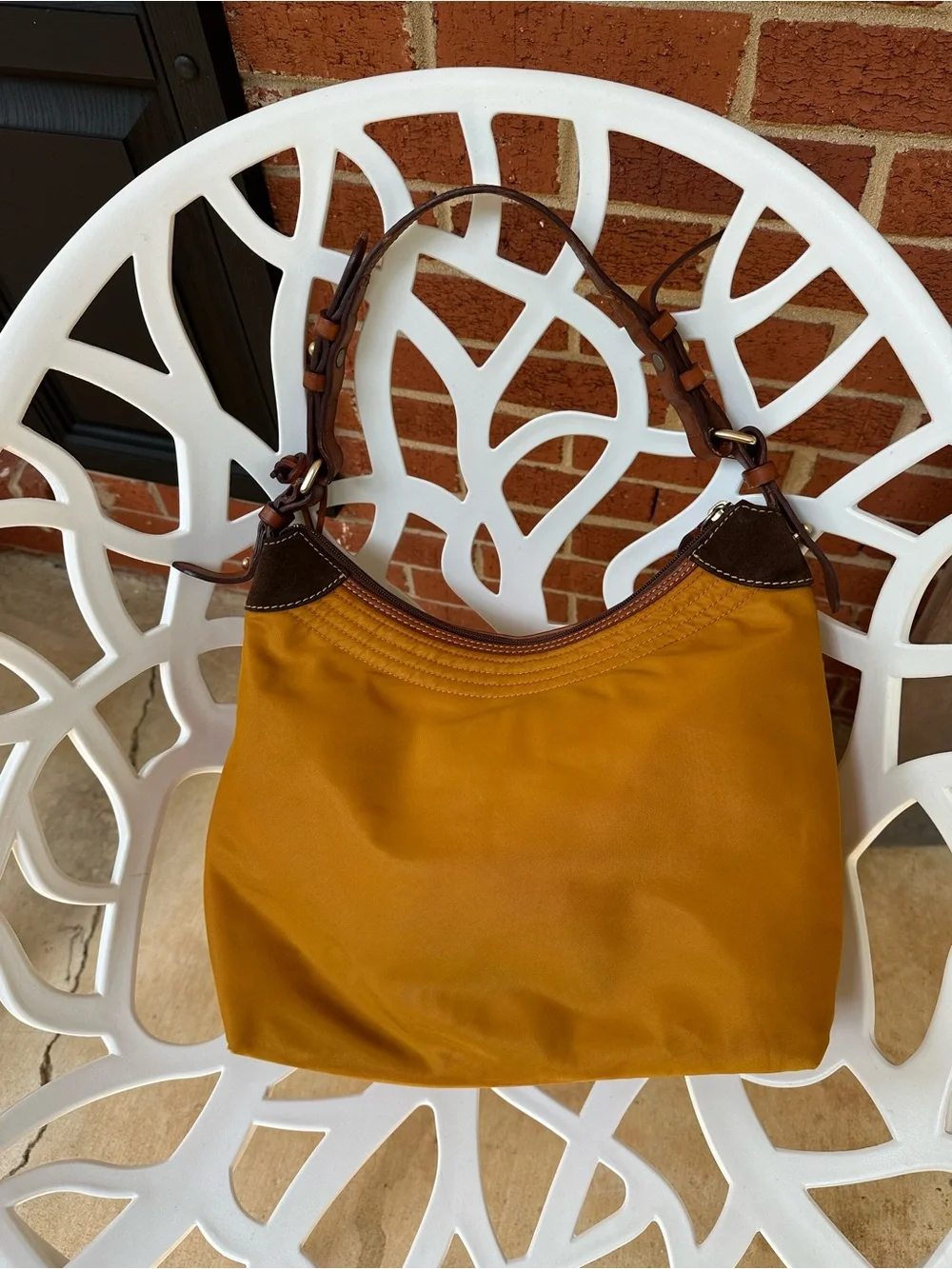 Dooney & Bourke authentic vintage
